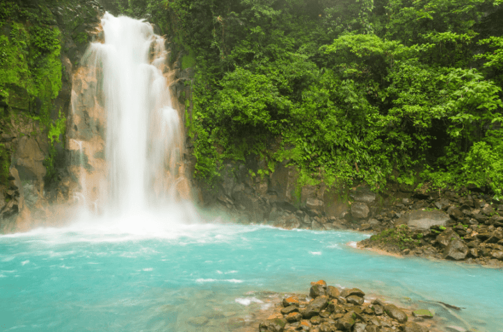 Adventure to Rio Celeste